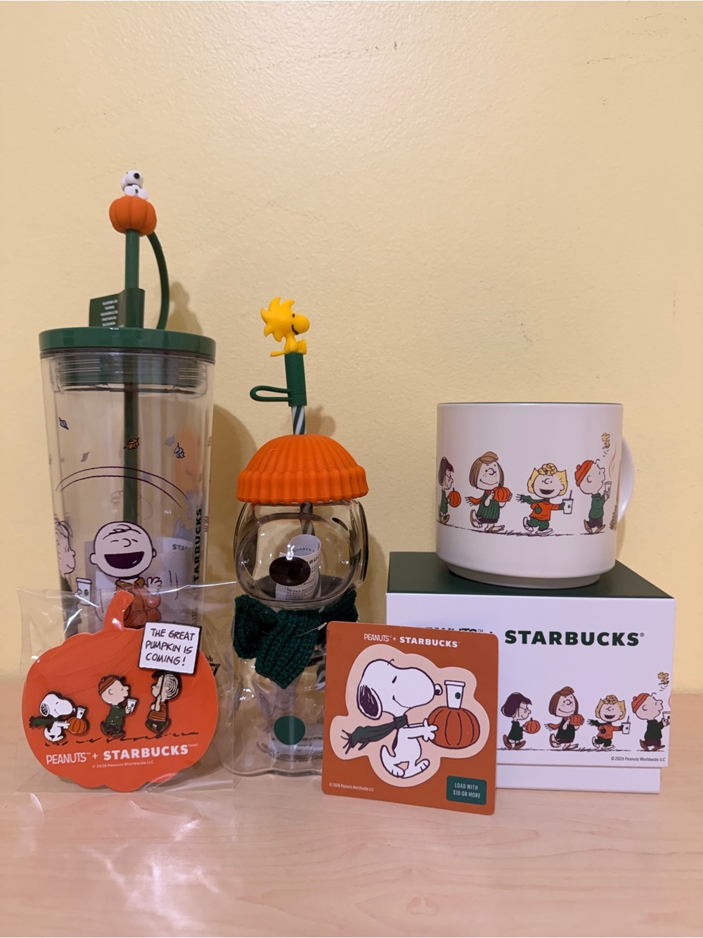 Starbucks x Peanuts fall collab 2026 bundle mug , tumbler , cup snoopy pins